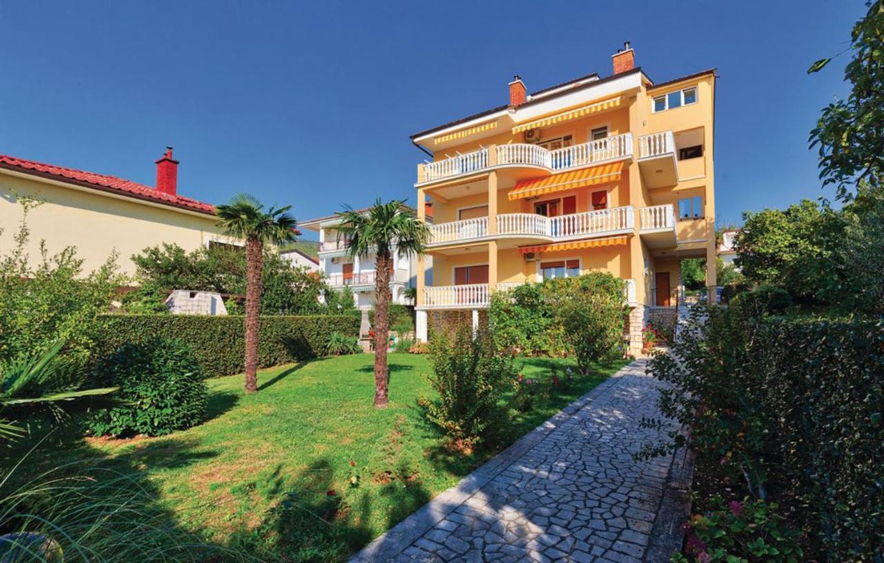 Apartments Antic Selce Bagian luar foto